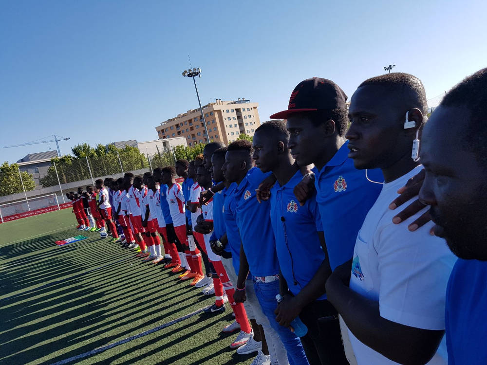 Gambia durante los himnos en la final